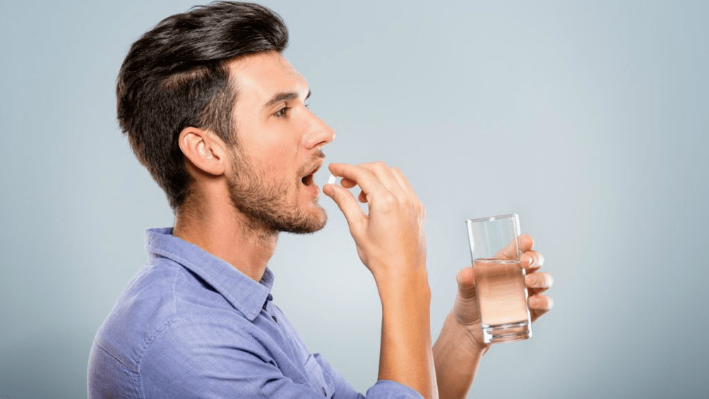 Les gélules doivent être prises pendant tout le cycle, 1 pièce par jour, une demi-heure avant les repas. 